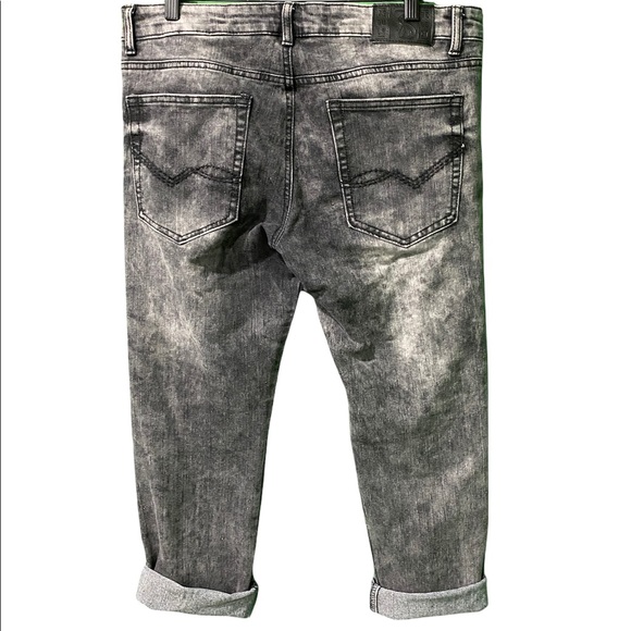 Ripped Style Jeans - Picture 2 of 5